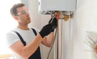 Conseils pratiques pour maximiser l'efficacité de votre chauffe-eau et économiser de l'énergie